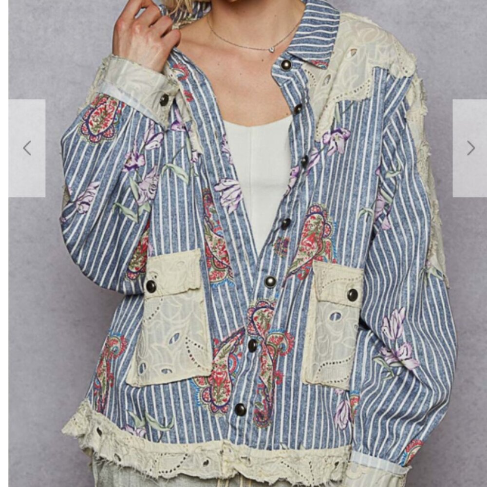 043.LS relaxed fit shacket top in denim with print,lace and eyelet patch,floral - Picture 2 of 4
